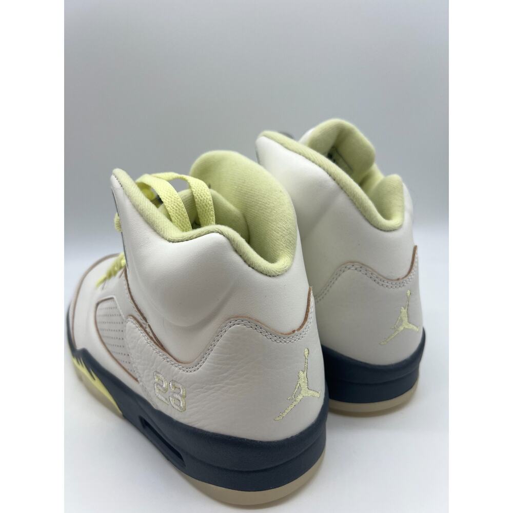 Jordan 5 Retro Luminous Green IM7592-130 Women Size 10.5 New - Picture 8 of 16